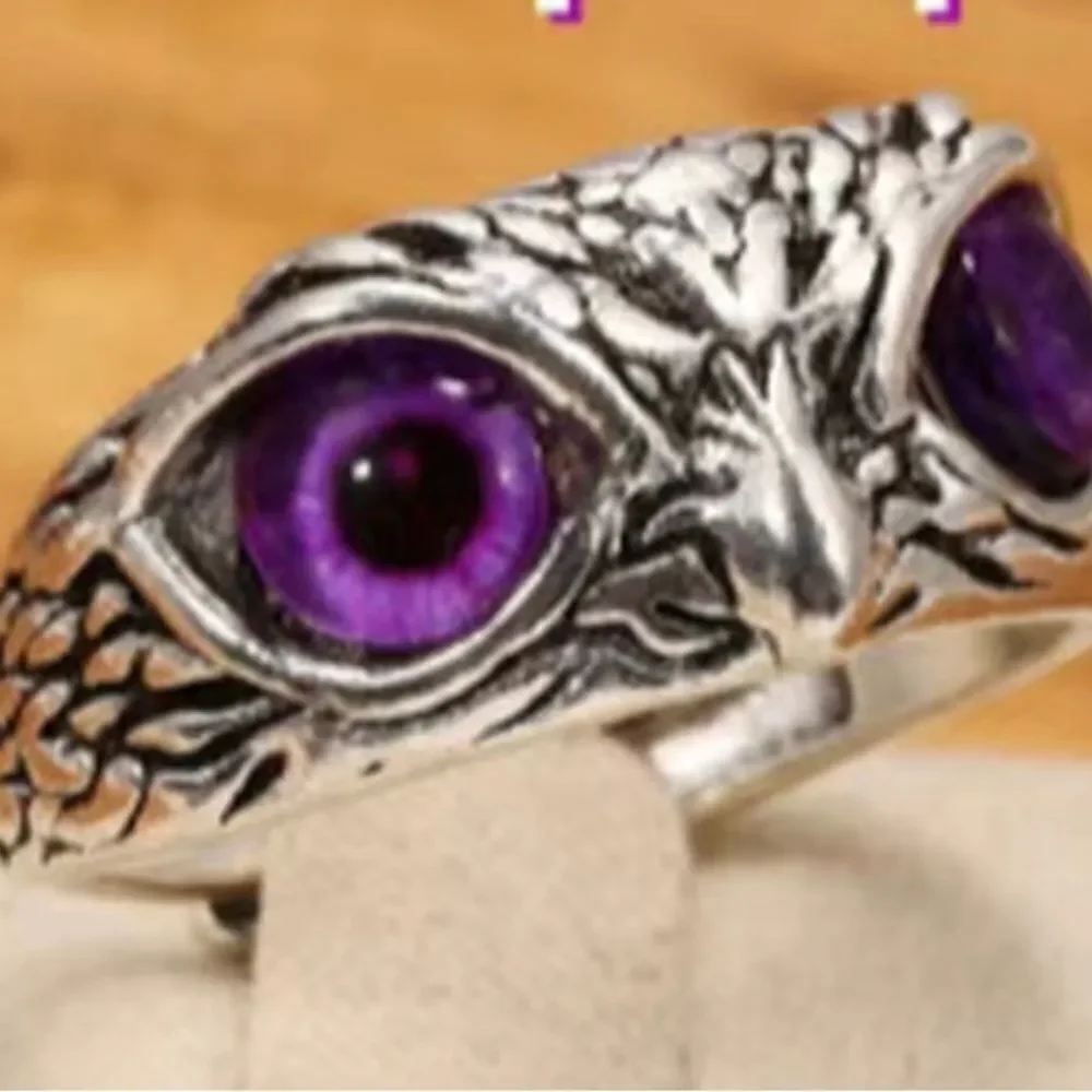 ‎PURPLE EYED OWL RING